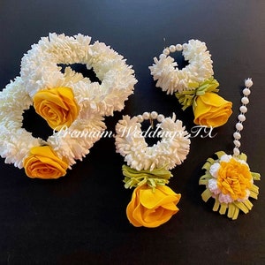 Gajra, Yellow Flower Gajra Set, Boho Jewelry, Wedding, Pithi Bangle, Mehndi Bangle, Mayoon, Maiyo Gajra, Pakistani Wedding, Indian Wedding