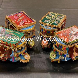 1pc Truck Art,Large Embellished Rickshaw,Hand Painted,Pakistan Decor,Home Decor,Centerpiece,Shaadi Decor,Mehndi, Sangeet,Pakistani Wedding