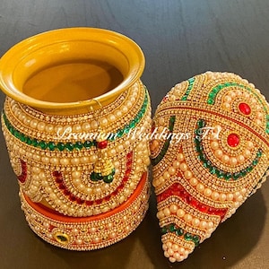 Decorative Kalash for Puja Mangal Kalash with Coconut,Indian Wedding Kalash Set,Hindu Puja Kalsh with Nariyal,Temple Pooja Item Mandir Decor