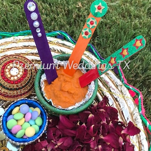 Handmade Mehndi Sticks, Haldi Stick, Mehndi Stick, Mehndi, Uptan, Haldi, Indian Wedding, Pakistani Wedding, Punjabi Wedding, Mayoon