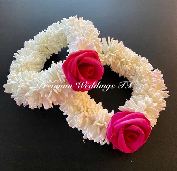 Gajra bracelet shop