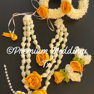 Gajra, Flower Gajra Set, Boho Jewelry, Wedding, Pithi Bangle, Mehndi Bangle, Mayoon, Maiyo Gajra, Indian Wedding, Pakistani Wedding