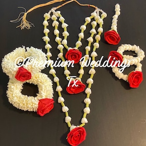 Gajra, Flower Gajra Set, Boho Jewelry, Wedding, Pithi Bangle, Mehndi Bangle, Mayoon, Maiyo Gajra, Indian Wedding, Pakistani Wedding