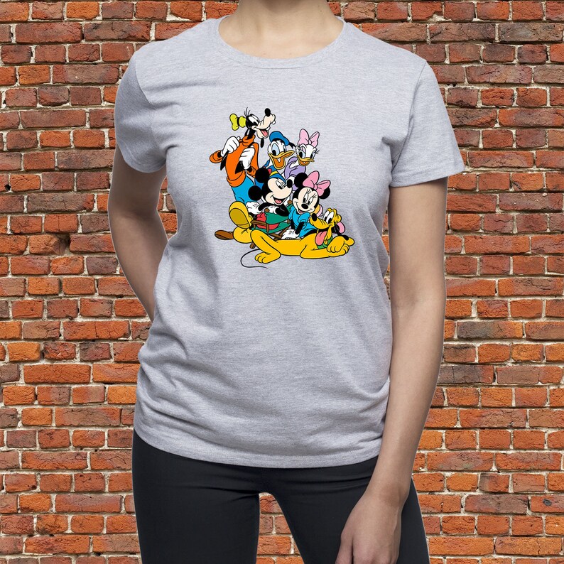 Disney Big Girls T-Shirt Mickey and Friends Goofy Donald Pluto Tee Size XL