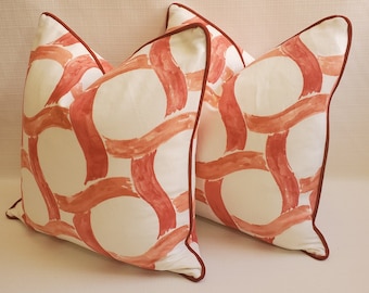 20x20  Pillow Jim Thompson LEPIDOTTERI Coral 2271/04