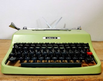 象徴的な1970年製オリベッティ バレンタインSタイプライター - Etsy 日本