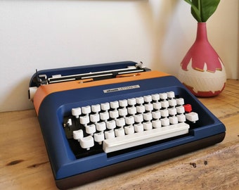 OLIVETTI LETTER 35 Schreibmaschine blau / orange / braun in einwandfreiem Zustand - neuwertiger Zustand