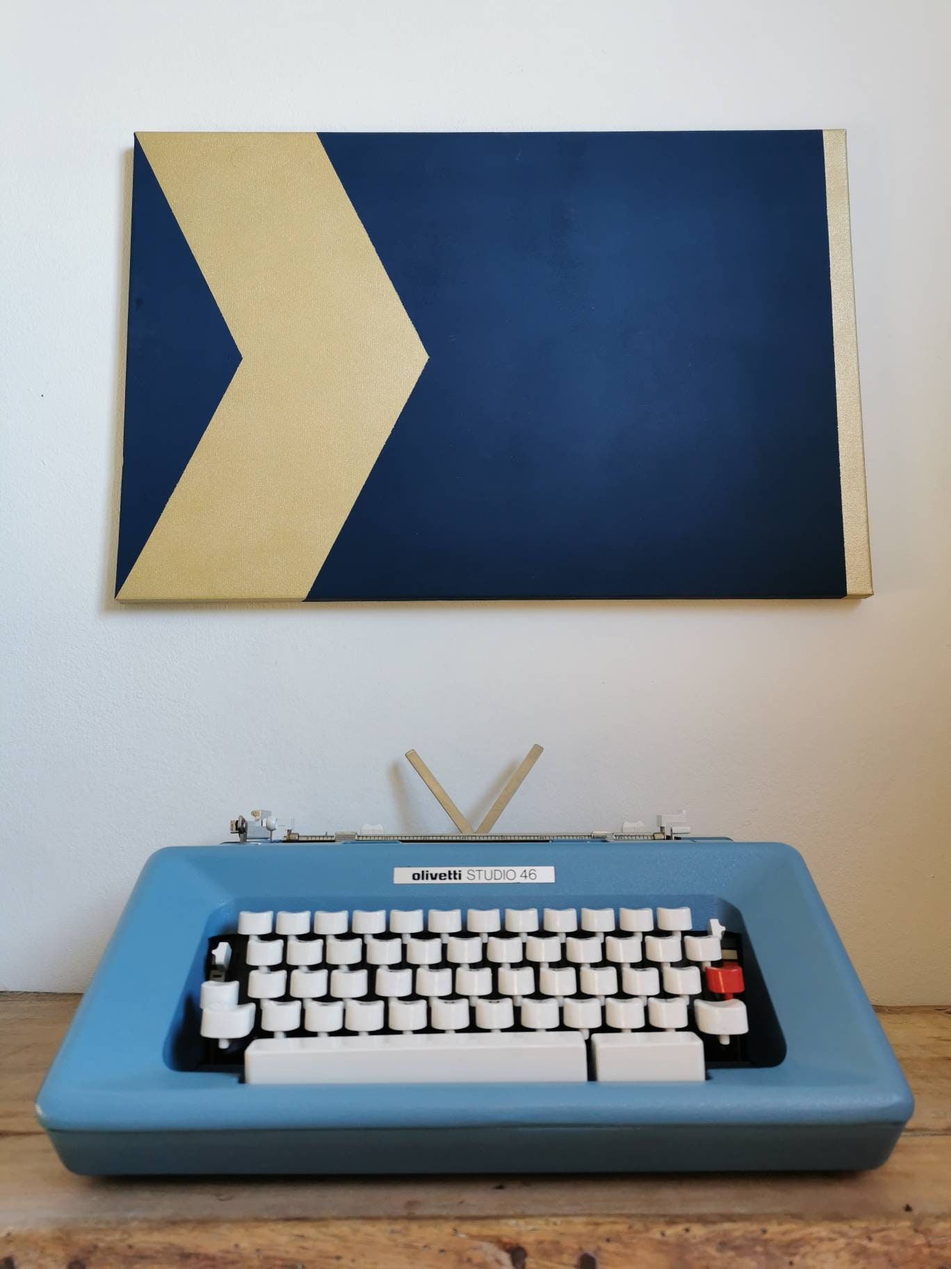 Olivetti Studio 46 Blue Portable Vintage Typewriter QWERTY