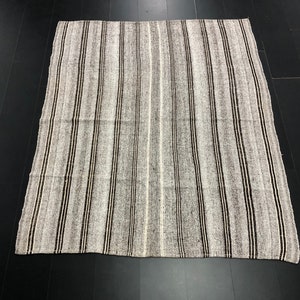 Ethnische türkische Kelim, Vintage Tribal Kelim, dekorative Kelim, gestreiften Kelim, grau natürliche Kelim, handgemachte Kelim Teppich, 7,9 ft x 6,7 ft C954