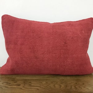 Vintage Red Lumbar Pillow, Turkish Home Decor pillow, Hemp Kilim pillow, Modern Lumbar Pillow, Turkish Handwoven Pillow 16x24 inc, 419