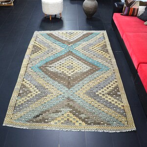 Aztec Kilim Rug, Area Kilim, Vintage Turkish Kilim Rug, Handwoven Kilim, Traditional Kilim, Farmhouse Decor, Boho Decor, Kilim, 5x8 ft C1871