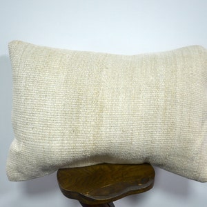 Almohada de cáñamo blanco turco, almohada Kilim, almohada antigua, almohada étnica, almohada vintage, almohada hecha a mano, cubierta de cojín, almohada B708 de 16x24