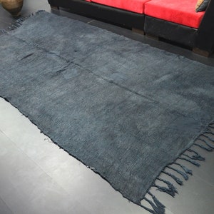 Blauw Turks hennepkleed, biologische hennep kilim, moderne kilim, traditionele kilim, vintage handgeweven kilim, traditionele kilim, 10,4 x 5,4 ft, C1987