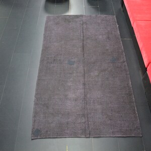 Vintage Cáñamo kilim, Gris y Púrpura Kilim Rug, Tejido a mano Kilim, Decorativo Kilim, Moderno Decoración Kilim Alfombra, Boho Decoración Alfombra, 8 x 4.6 pies, C1989