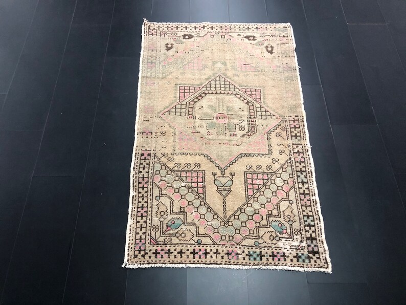 Ethnic Rug Aztec Rug Wool Rug SKU:M75 Geometric Design Turkish Rug 6 ft x 3.8 ft Turkish Anatolian Rug Bohemian Rug Distressed Rug