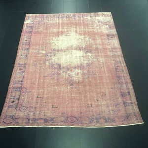Pink Overdye Rug, Vintage Pink Rug, Distressed Rug, Faded Area Rug, Pink Carpet, Decorative Rug, Oversize Pink Rug, 8.6 ft x 6.7 ft, C680