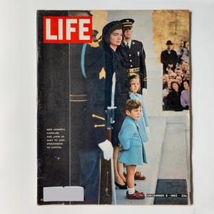 Vintage LIFE Magazine – December 6, 1963 | JFK Memorial Issue | Jackie Kennedy, John Jr., Caroline