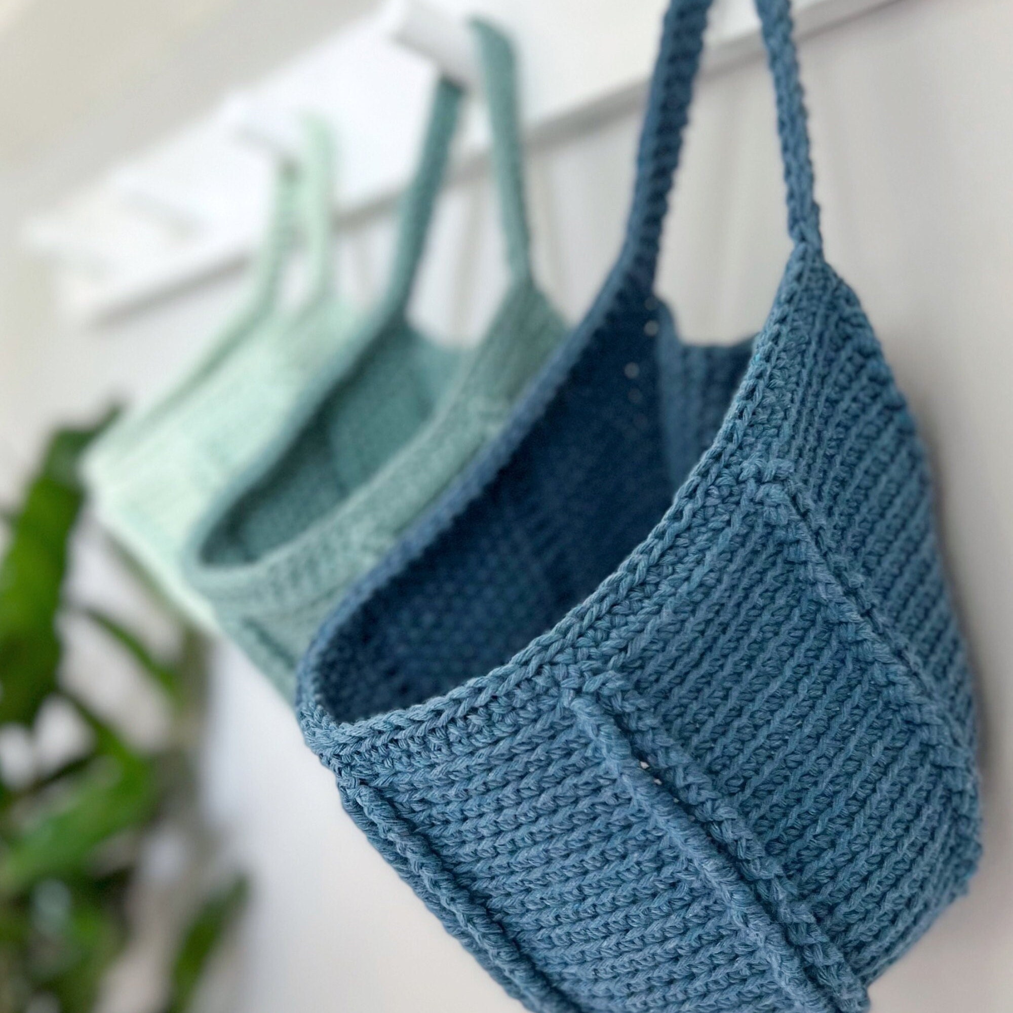 Crochet Hanging Basket Pattern, Teardrop Wall Basket, Hanging Storage ...