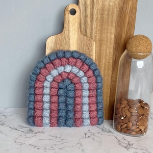 Crochet pattern trivet, Rainbow kitchen trivet, Modern crochet, Farmhouse crochet pattern for home, Crochet easy trivets, PDF pattern