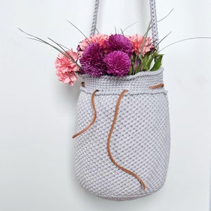 Drawstring bucket bag crochet pattern, Modern crossbody bag, Project bag patterns, Boho tote purse, crossbody bag easy crochet, PDF pattern