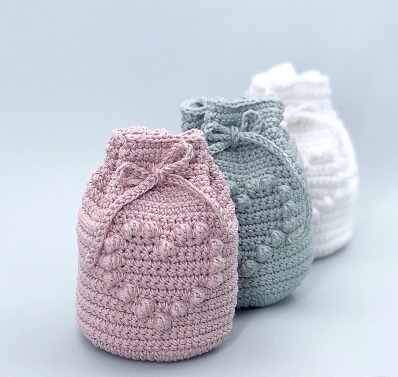 Heart gift bag crochet pattern, Drawstring pouch crochet patterns, Small Christmas bag pattern, Mini bag, Mothers day gift crochet pattern image 2