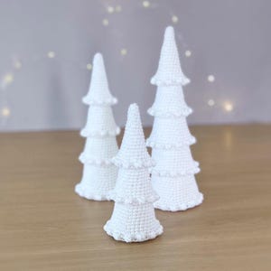 Patrón de ganchillo para árboles de Navidad con borlas, conjunto de patrones de ganchillo para árboles de Navidad en 3 tamaños, decoración navideña para el hogar, patrones de ganchillo de invierno