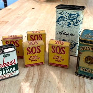 Vintage Spice Tin Collection: Rare Monarch Cocoa Sample & SOS Pads
