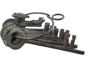 Vintage Skeleton Keys with Rustic Finish