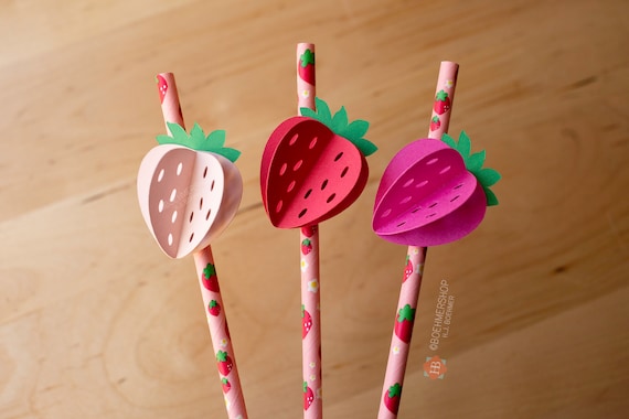 3d-strawberry Straw Toppers/removable Strawberry Straw Toppers/ Berry First  Birthday Straws/strawberry Straws/strawberry Straw Toppers 