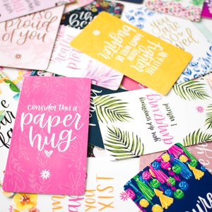 Mini jeu de cartes, cartes d’encouragement TRENTE cartes inspirantes de 2 » x 3,5 » par set! Mini carte de vœux ou étiquettes cadeaux fleurissent les planificateurs quotidiens