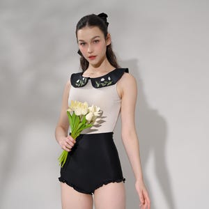 Vintage Swimsuit, One Piece Swimsuit, 1960s Swimsuit, Peter pan collar Tulips Swimsuit Black and White, Vintage Bathing Suit, Retro Swimsuit