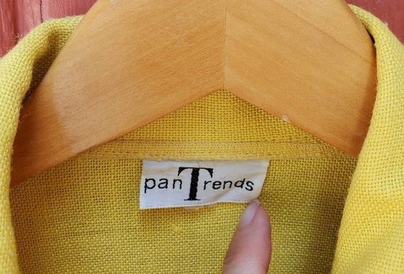 Vintage 60s / 70s Pan Trends Yellow Pantsuit w/ B… - image 3