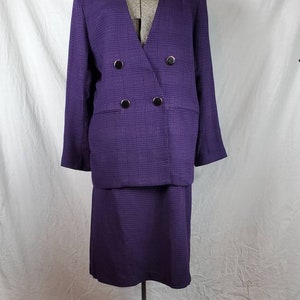 Vintage 80s Chad Stevens Purple & Black Women's Collarless Double Breasted Rayon Houndstooth Plaid Suit / Skirt and Jacket (14)