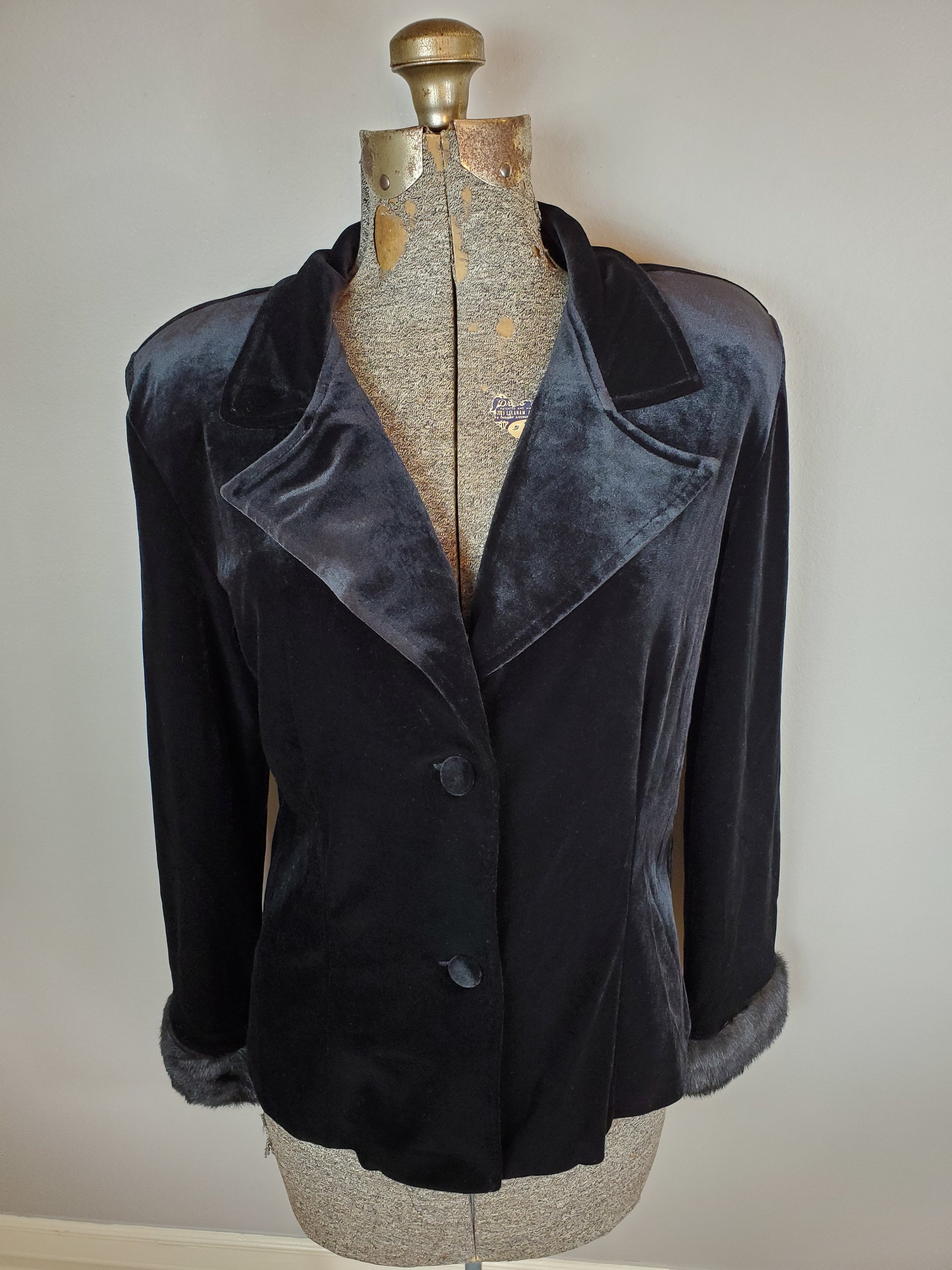 Vintage 80s / 90s La Nuit Black Stretch Velvet / Velour Jacket 