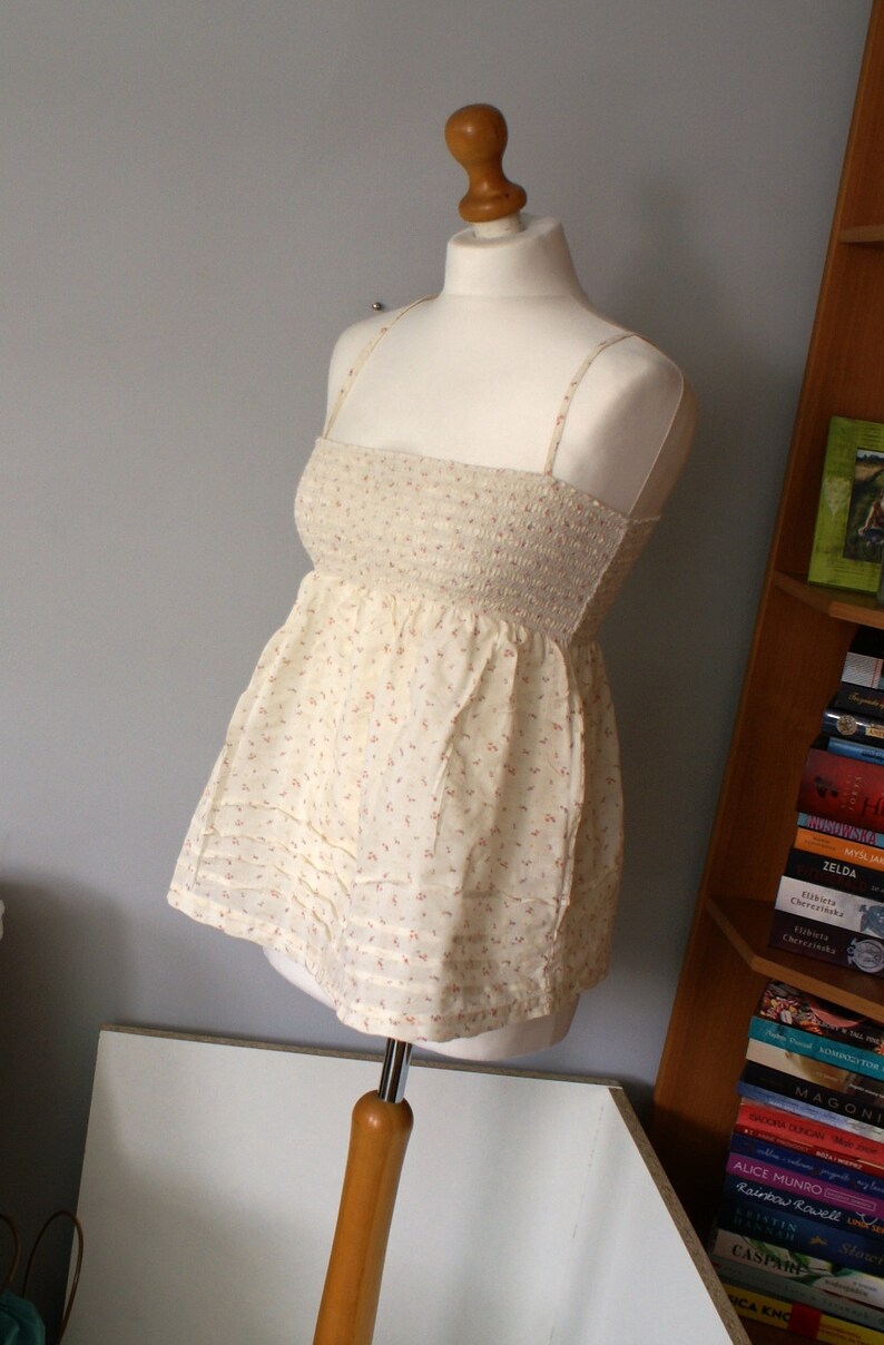 Summer Cream Top Cotton blouse Delicate Romantic Summer blouse in roses Sleeveles summer top Clothing for her Delicate Cream blouse