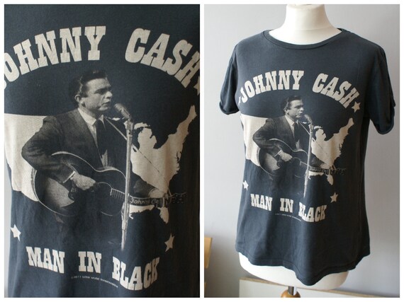 Official Johnny Cash shirt, Johnny Cash Man in Bla