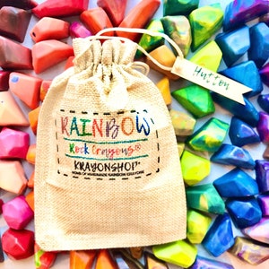 BIRTHDAY Summer Crayon Gift , Set of 15 Rainbow Coloring ROCKS With Personalized Tag, Rainbow Rocks in A Gift  Bag, Kids Birthday Gifts, Toy