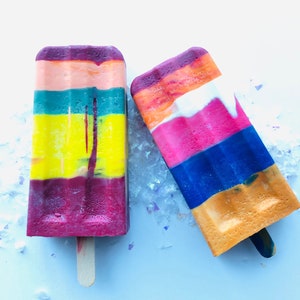 Popsicle Shaped BIRTHDAY Crayon Gift for Kids, Popsicle Shaped Crayon, Foodie Summer Party Favors, Summer Birthday Gift for Kids, KrayonPop® Rainbowscape