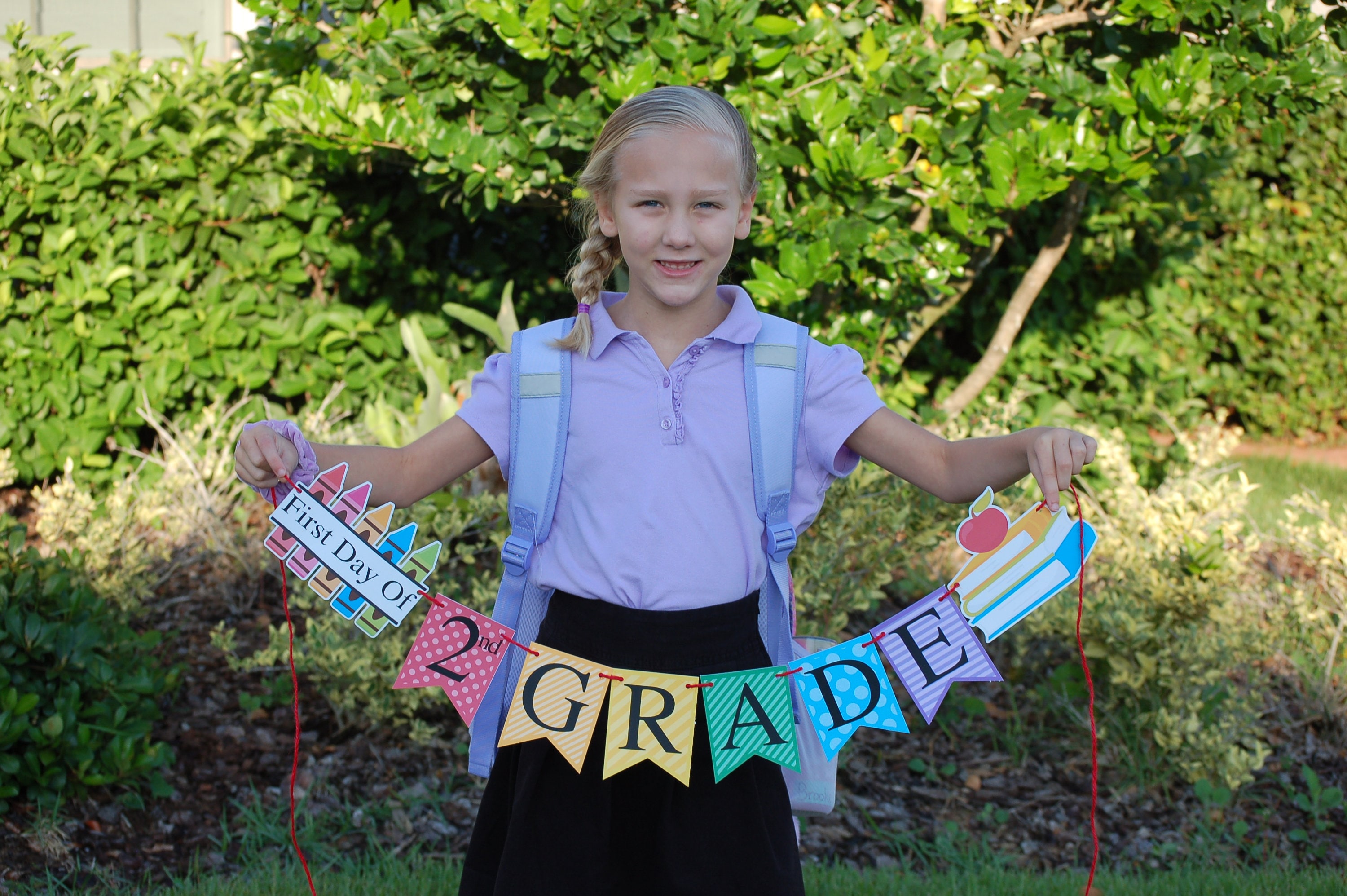 First/Last Day of School Banner: Back to School Classroom Photo Banner, School Picture Photographer Prop | Fully Assembled