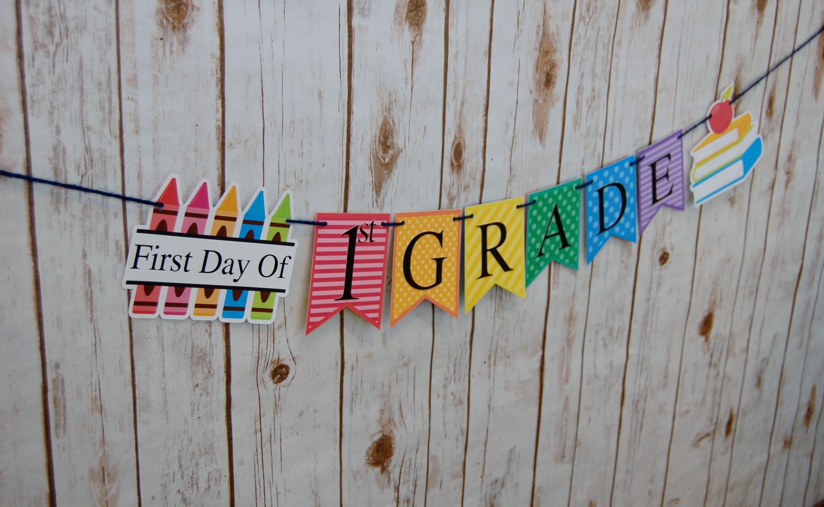 First/Last Day of School Banner: Back to School Classroom Photo Banner, School Picture Photographer Prop | Fully Assembled