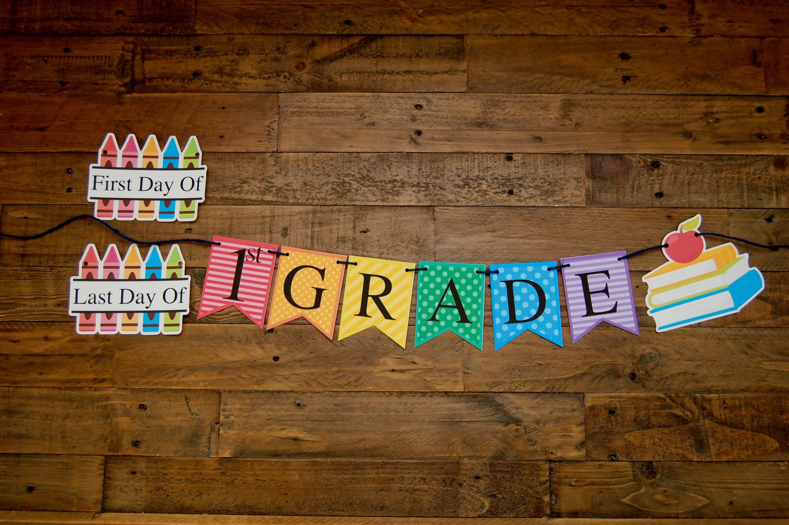 First/Last Day of School Banner: Back to School Classroom Photo Banner, School Picture Photographer Prop | Fully Assembled