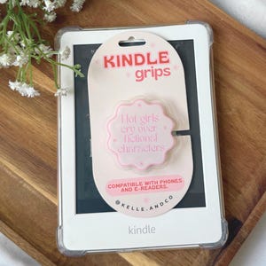 Fictional characters MagSafe Kindle Grip | Kindle Holder | Kindle Accessories | Phone Holder | Ereader accessories | Bookish gifts for her