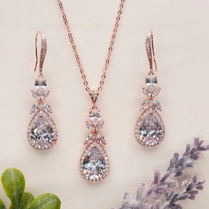 Bridal Necklace Set, Bridal Jewelry, Bridesmaid Jewelry Set, Maid of Honor Gift, Personalized Bridesmaid Gift, Bridal Party Gifts