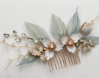 Bridal Flower Hair Comb, Bridal Hair Comb, Floral Hair Comb, Gold Hair Comb, Flower Hair Comb, Bridal Side Comb, Vintage Wedding Hair Comb