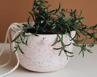 Wall hanging planter indoor in pink speckled style with drainage, Handmade pottery plant hanger, Plant pot, Plant holder Modern planter