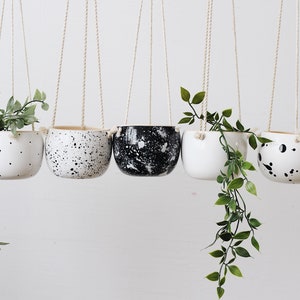 Hanging planter indoor as housewarming gift, Hanging wall planter, Ceramic plant hanger, Plant pot, Plant holder, Modern planter indoor image 4