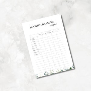 Pode incluir: Uma lista de verifica&ccedil;&atilde;o imprim&iacute;vel para o planejamento de casamento com colunas para o item, o custo, o pagamento, o saldo restante, a data de vencimento e as notas. A lista de verifica&ccedil;&atilde;o &eacute; decorada com uma borda floral.
