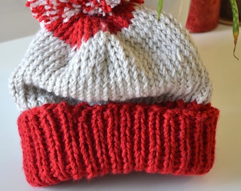 Beanie hat gift knit pattern easy photo tutorial, quick hat pattern diy knitting pattern PDF, slouchy hat pattern easy knit hat with pom pom