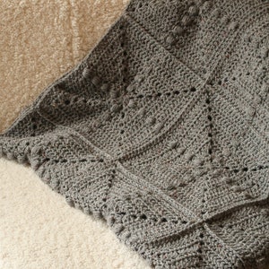 Easy crochet blanket pattern, chunky crochet blanket pattern granny square, modern beginner blanket crochet pattern