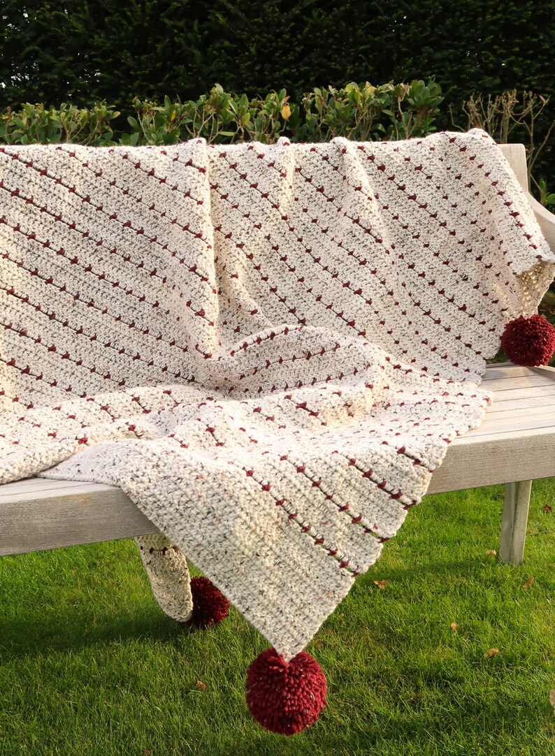 Beginner crochet blanket pattern, easy blanket crochet pattern in 9 sizes, 2 color blanket crochet pattern for beginners, quick blanket image 9